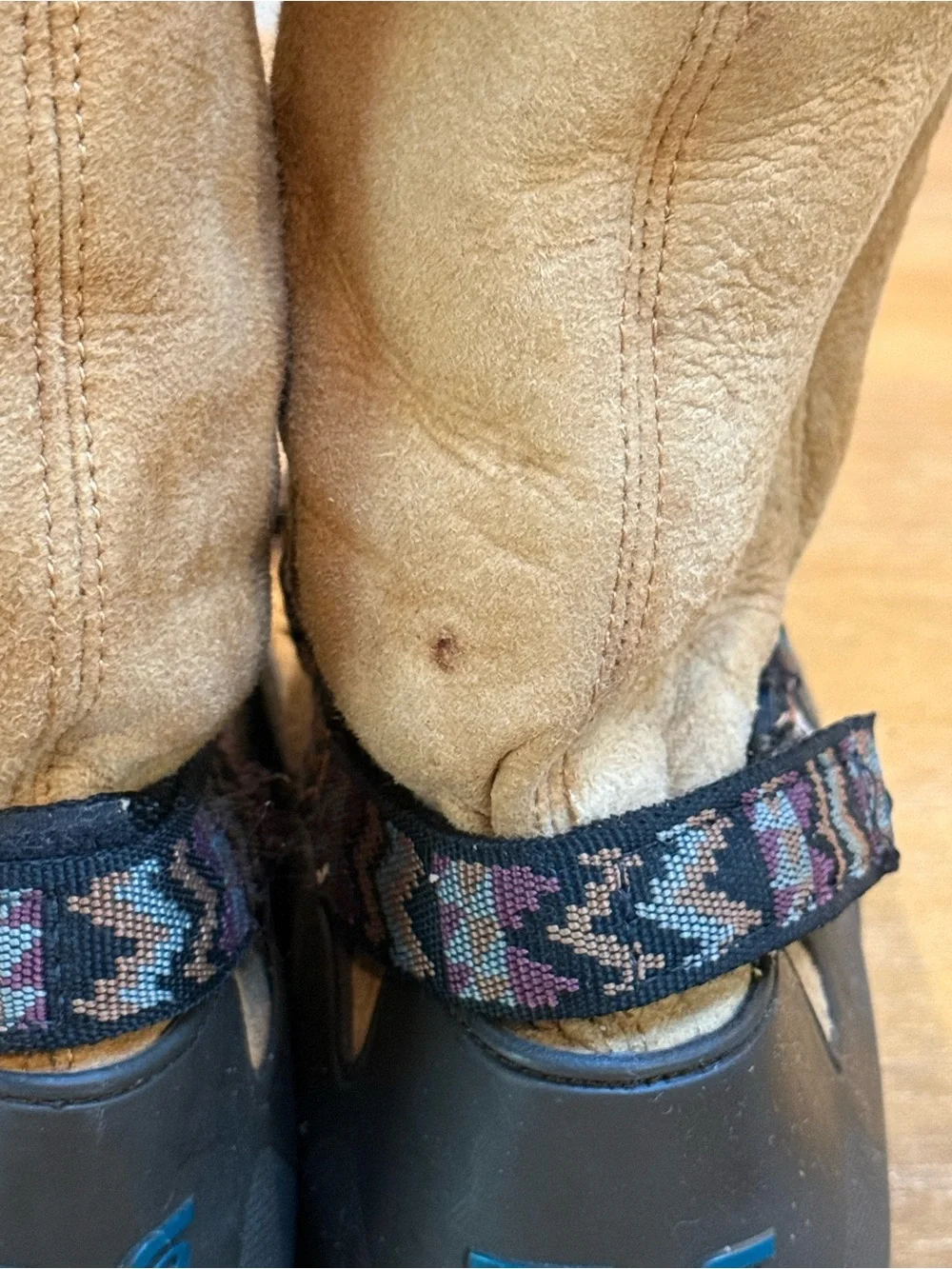 Vtg Teva Men’s Shearling Sandal Boot Straps Outdoor Tan Winter Warm Sz 9 EU 43